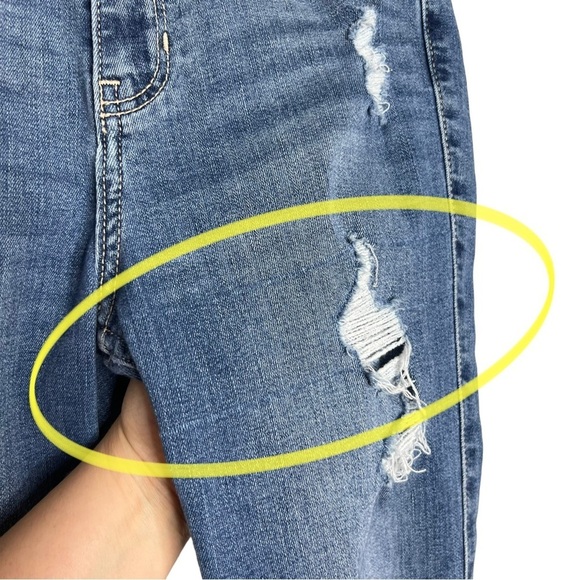 Hollister High Rise Crop Super Skinny Distressed Jeans - Picture 4 of 12